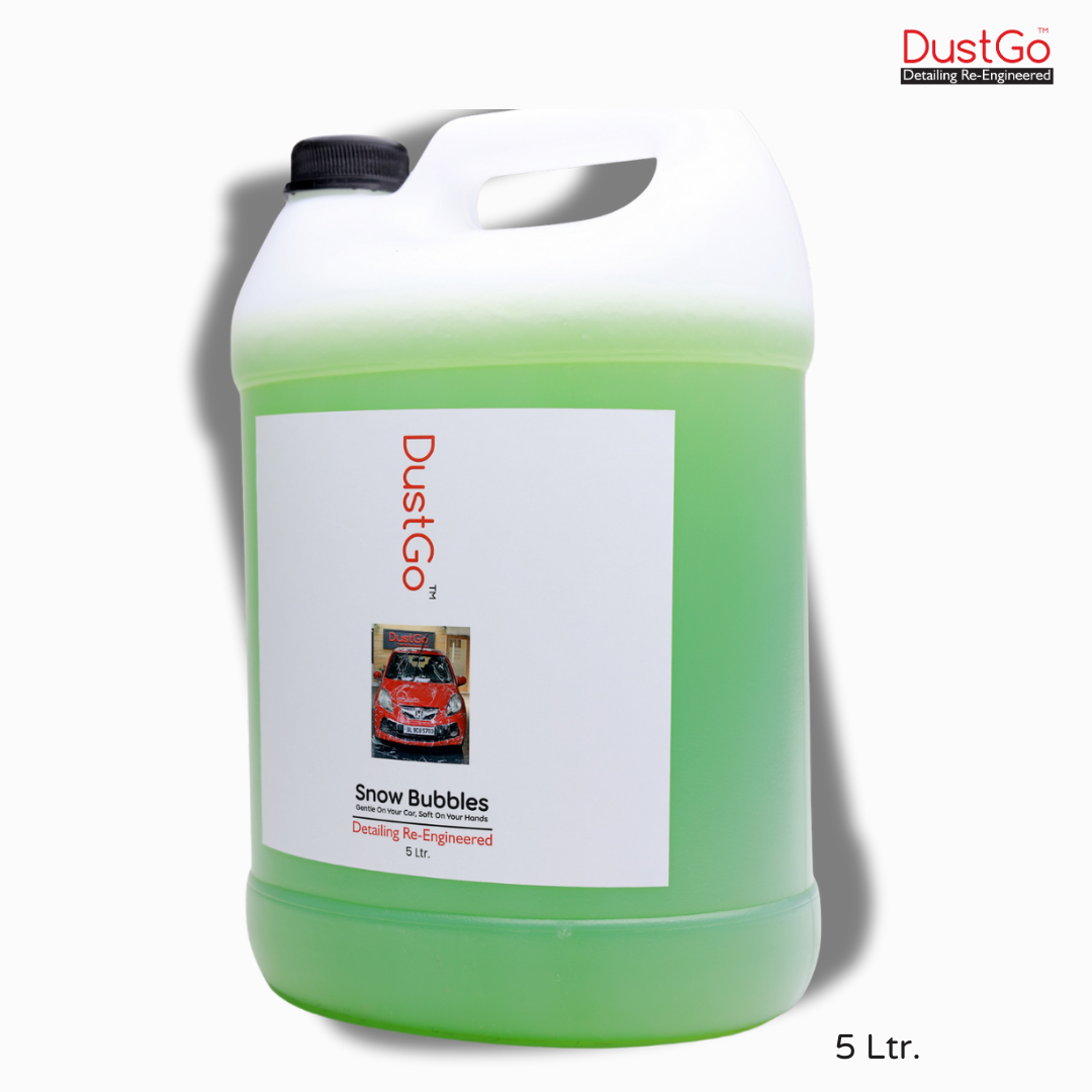 DG Snow Bubbles Enhance your car wash routine with DustGo Premium product